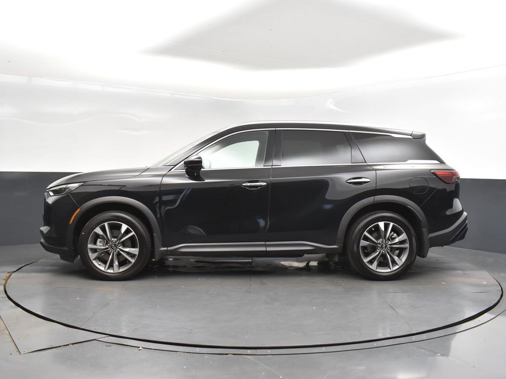 Certified 2025 INFINITI QX60 Luxe image 4