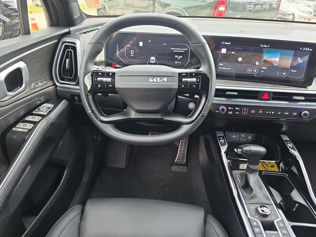 Certified 2026 Kia Sorento SX Prestige AWD/4WD image 9