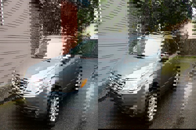 Used 2012 Subaru Forester 2.5X Limited image 1