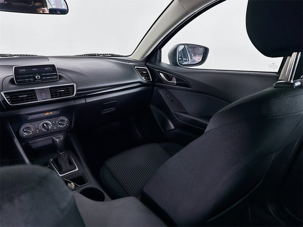 Used 2014 MAZDA MAZDA3 i Touring image 21