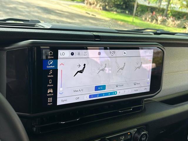 Certified 2025 Jeep Gladiator Willys image 13