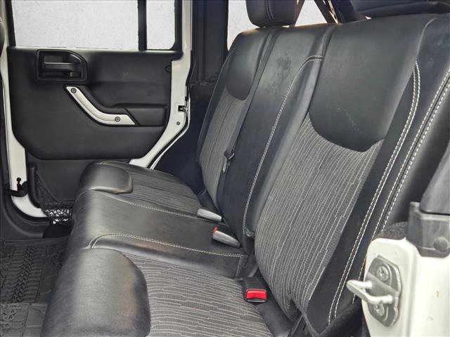 Used 2014 Jeep Wrangler Freedom Edition image 19