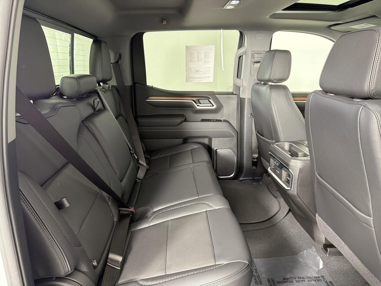 Used 2025 GMC Sierra 1500 Denali image 31