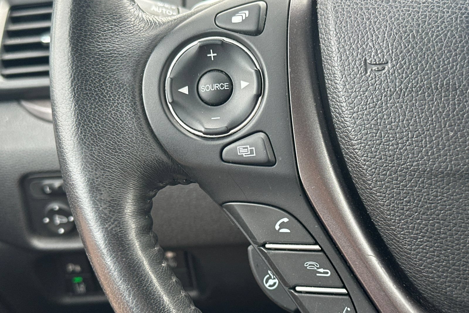 Used 2021 Honda Ridgeline RTL-E image 34