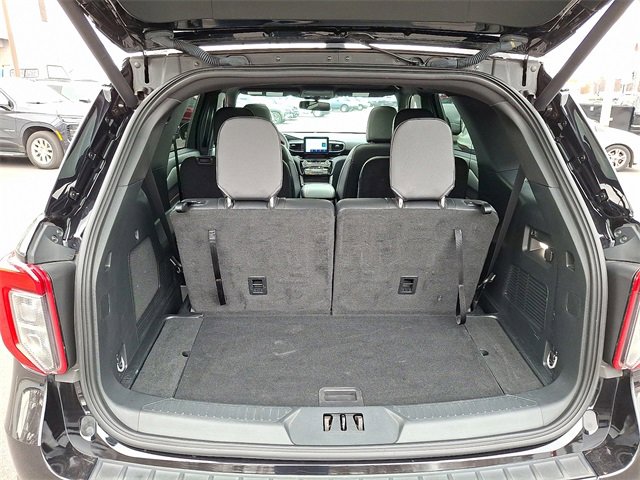 Certified 2023 Ford Explorer ST-Line w/ Class IV Trailer Tow Package image 30