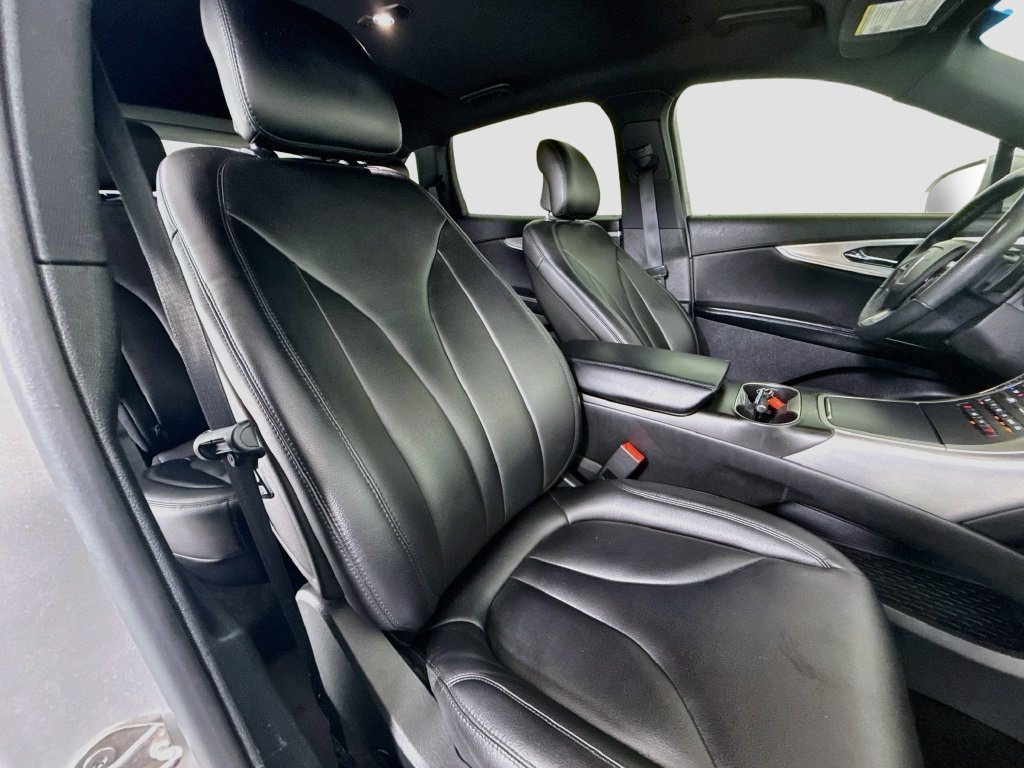 Used 2019 Lincoln Nautilus FWD image 28