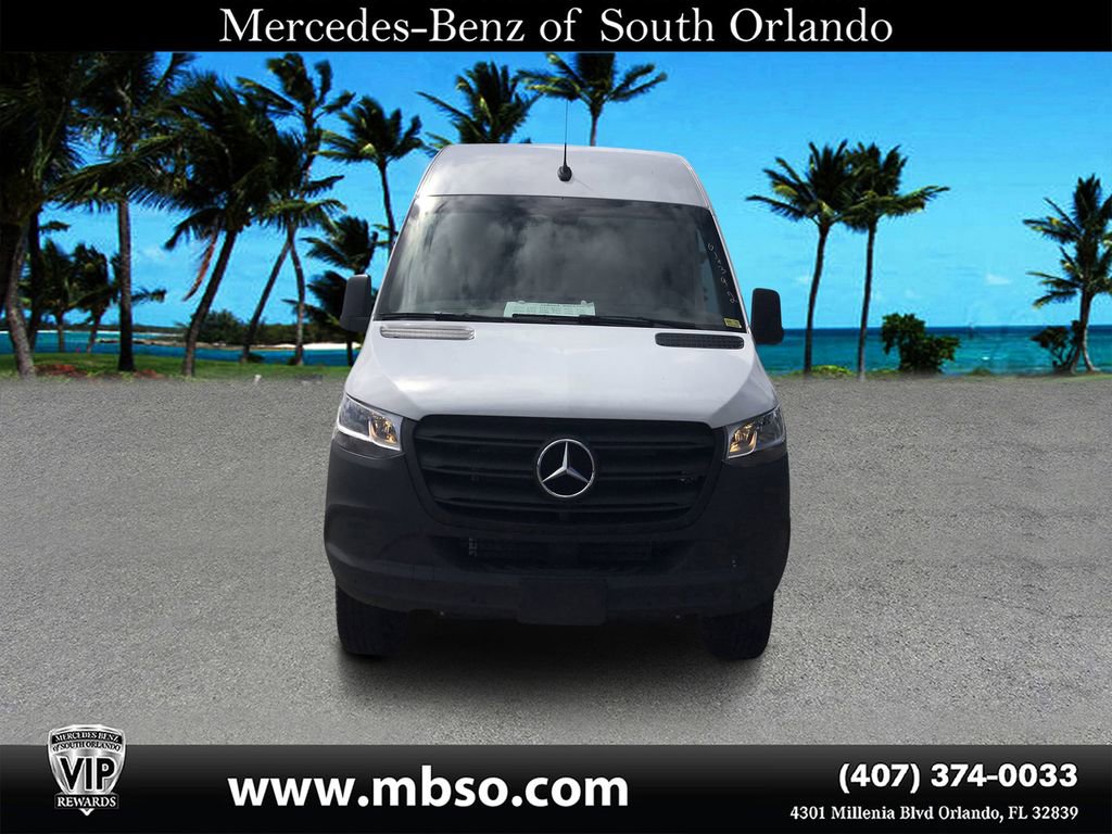 Used 2023 Mercedes-Benz Sprinter 2500 image 6