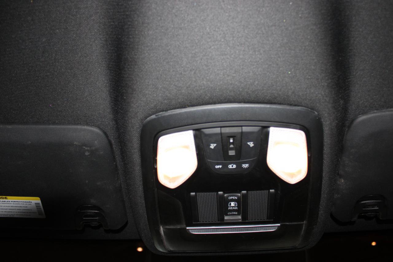 Used 2022 RAM 2500 Tradesman AWD/4WD image 12