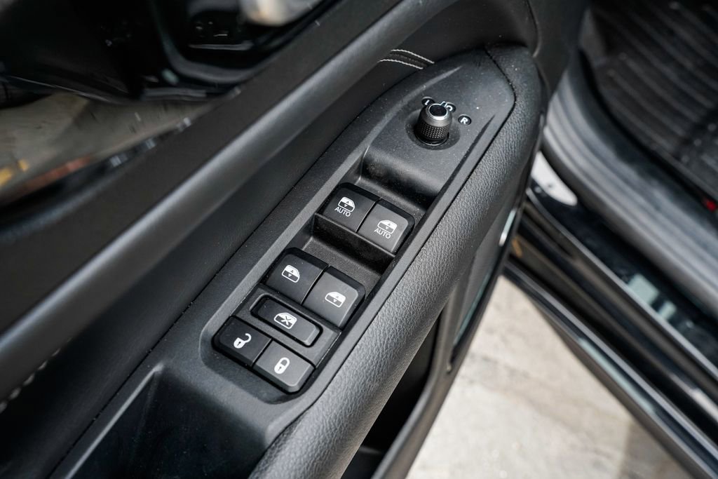 Used 2023 Jeep Compass High Altitude image 10