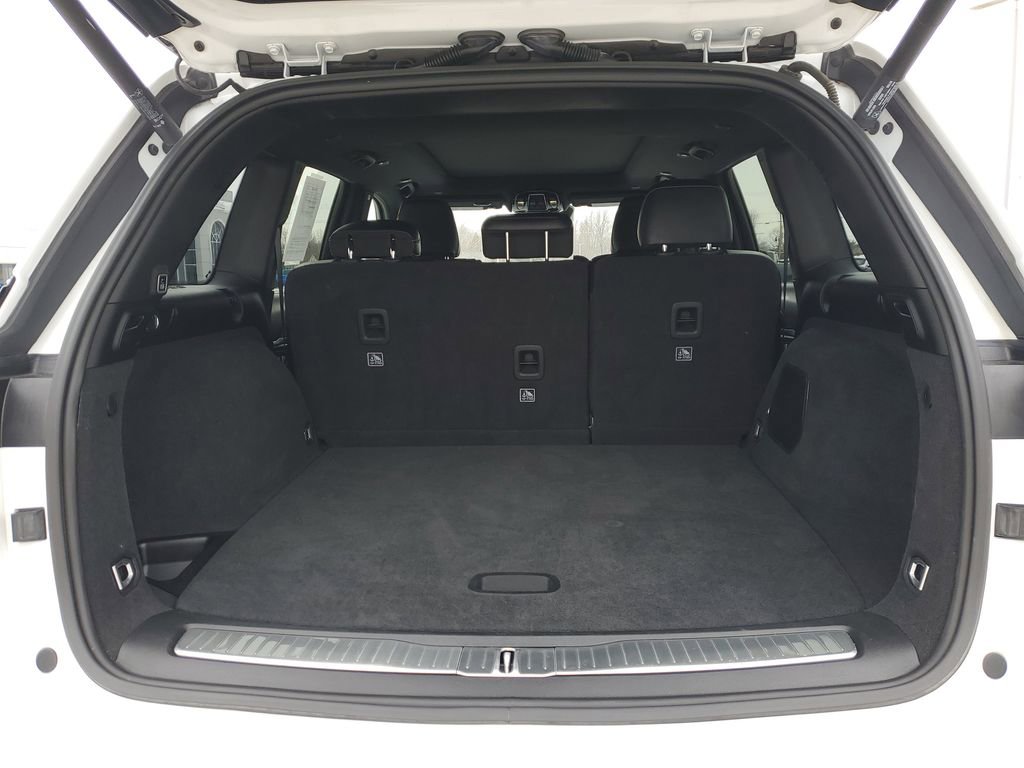 Used 2023 Jeep Grand Cherokee Overland image 9