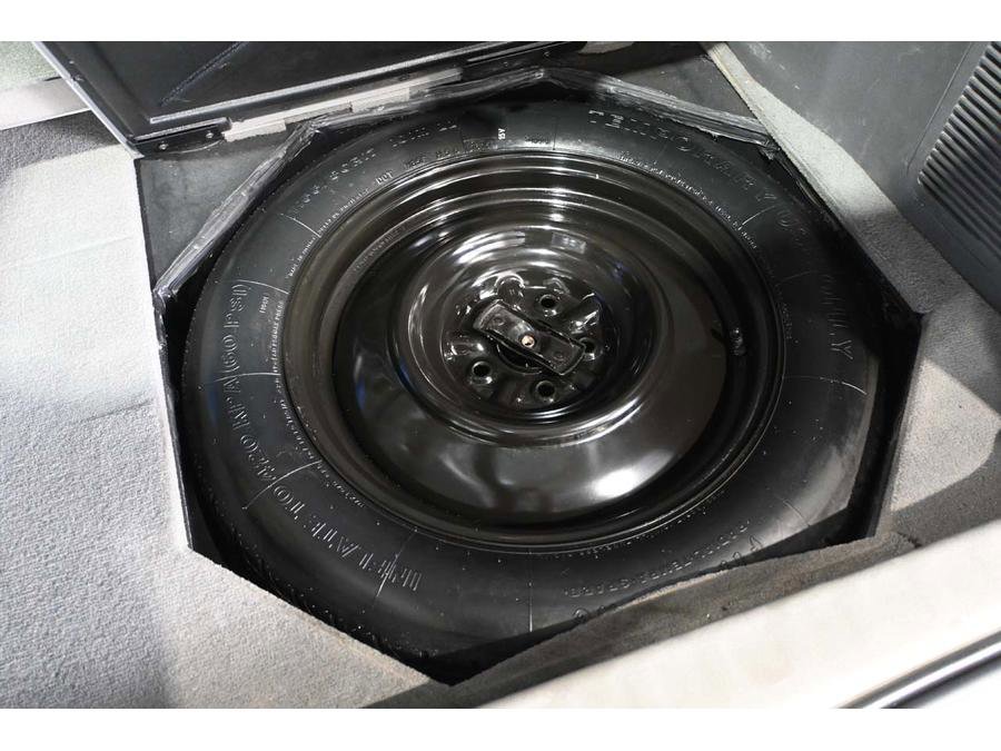Used 2015 Toyota Sienna L FWD image 26