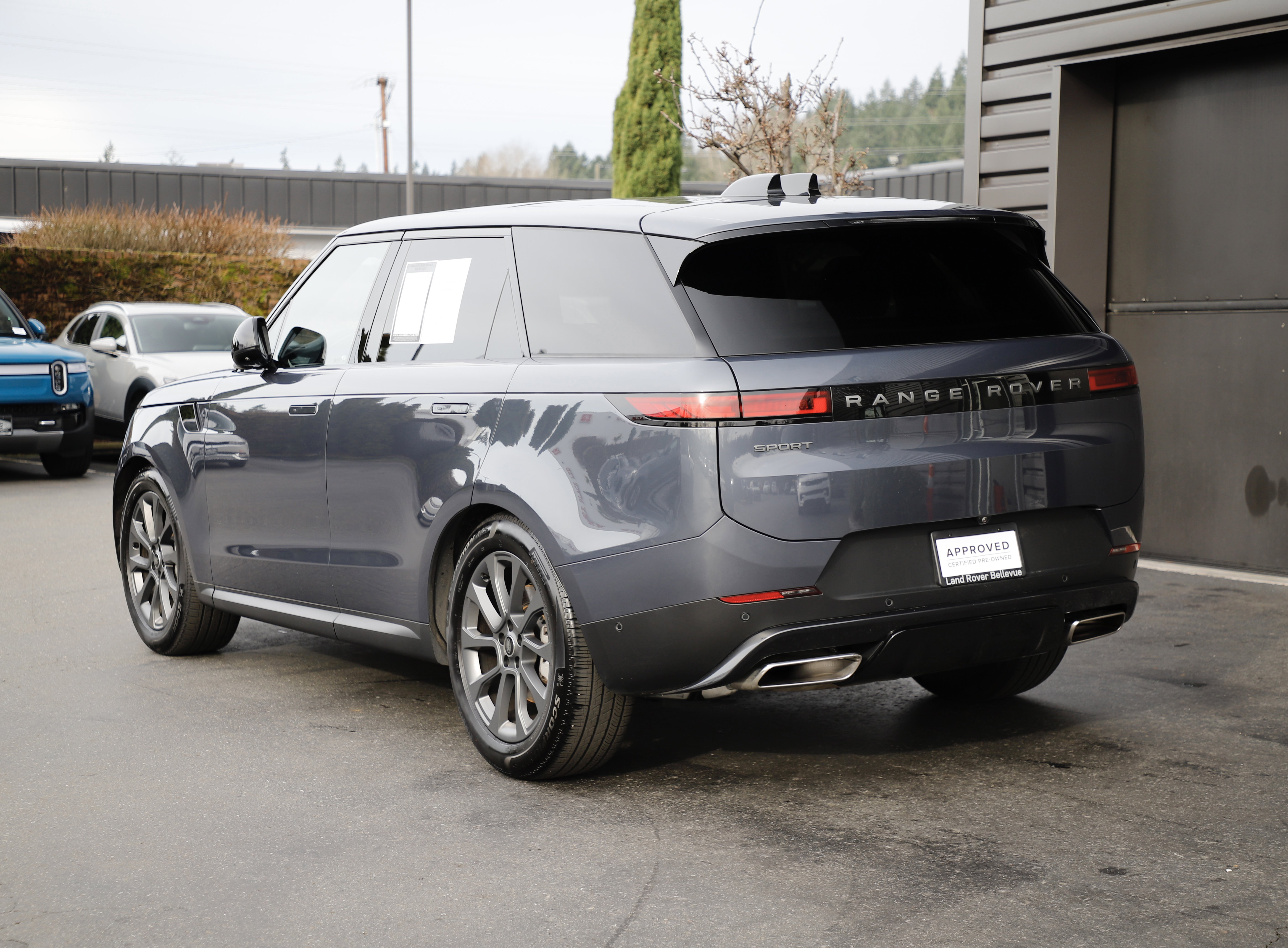 Certified 2025 Land Rover Range Rover Sport image 6