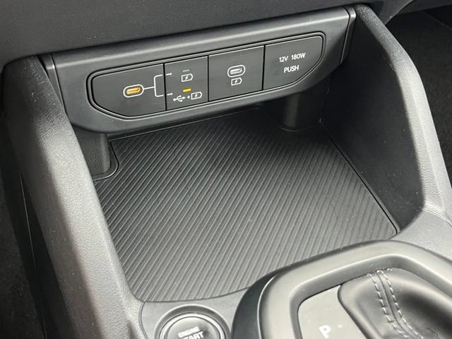 Certified 2025 Kia K4 FWD image 25