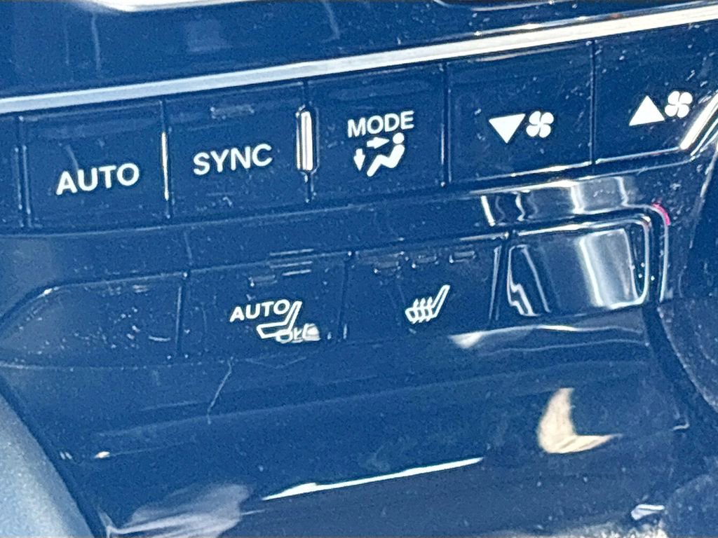 Used 2025 Acura MDX Technology Package image 21