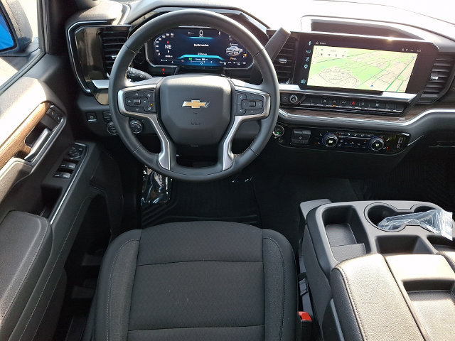 Used 2026 Chevrolet Silverado 1500 LT AWD/4WD image 11