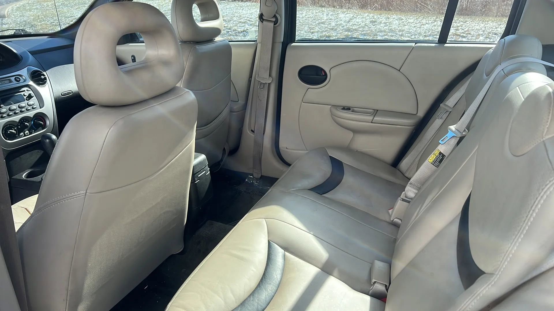 Used 2004 Saturn ION Level 3 image 12