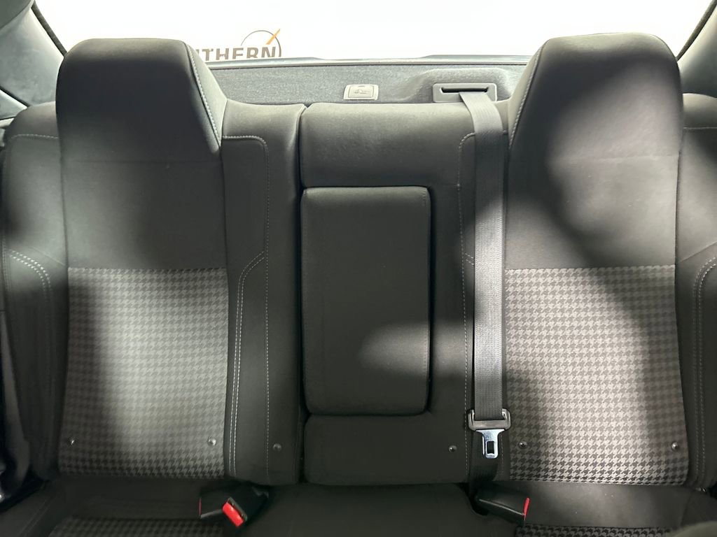 Used 2019 Dodge Challenger SXT w/ Blacktop Package image 17