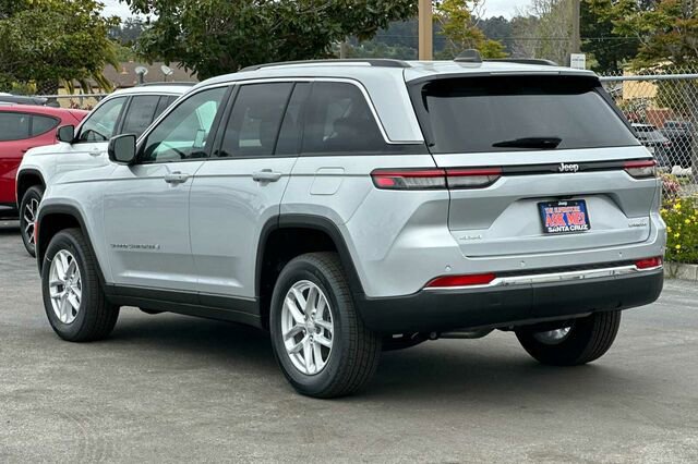 New 2023 Jeep Grand Cherokee Laredo X image 25