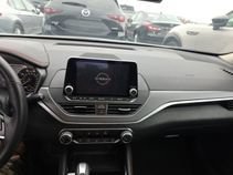 Used 2025 Nissan Altima 2.5 SR AWD/4WD image 23