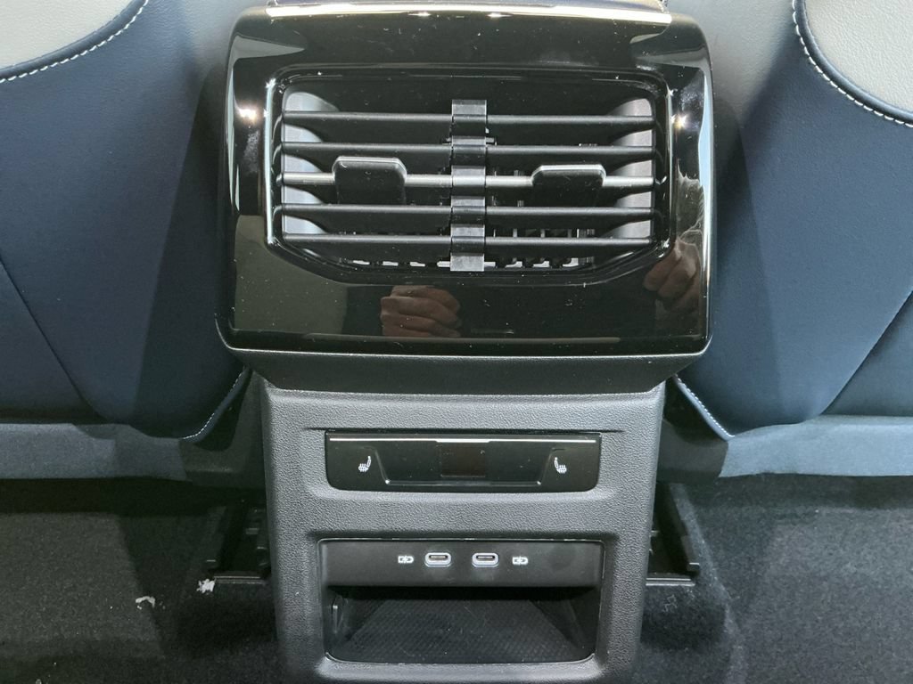 New 2026 Volkswagen ID.4 Pro S Plus AWD/4WD image 19