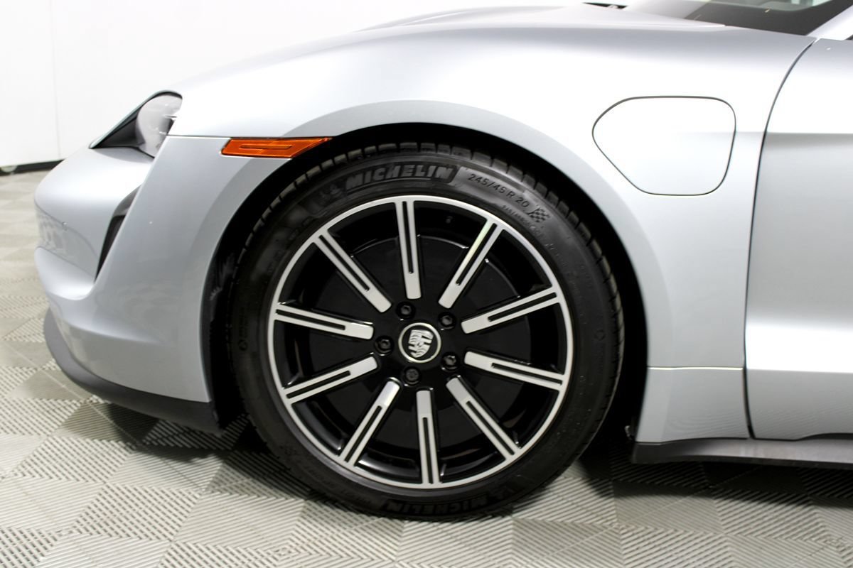 Used 2023 Porsche Taycan RWD image 7