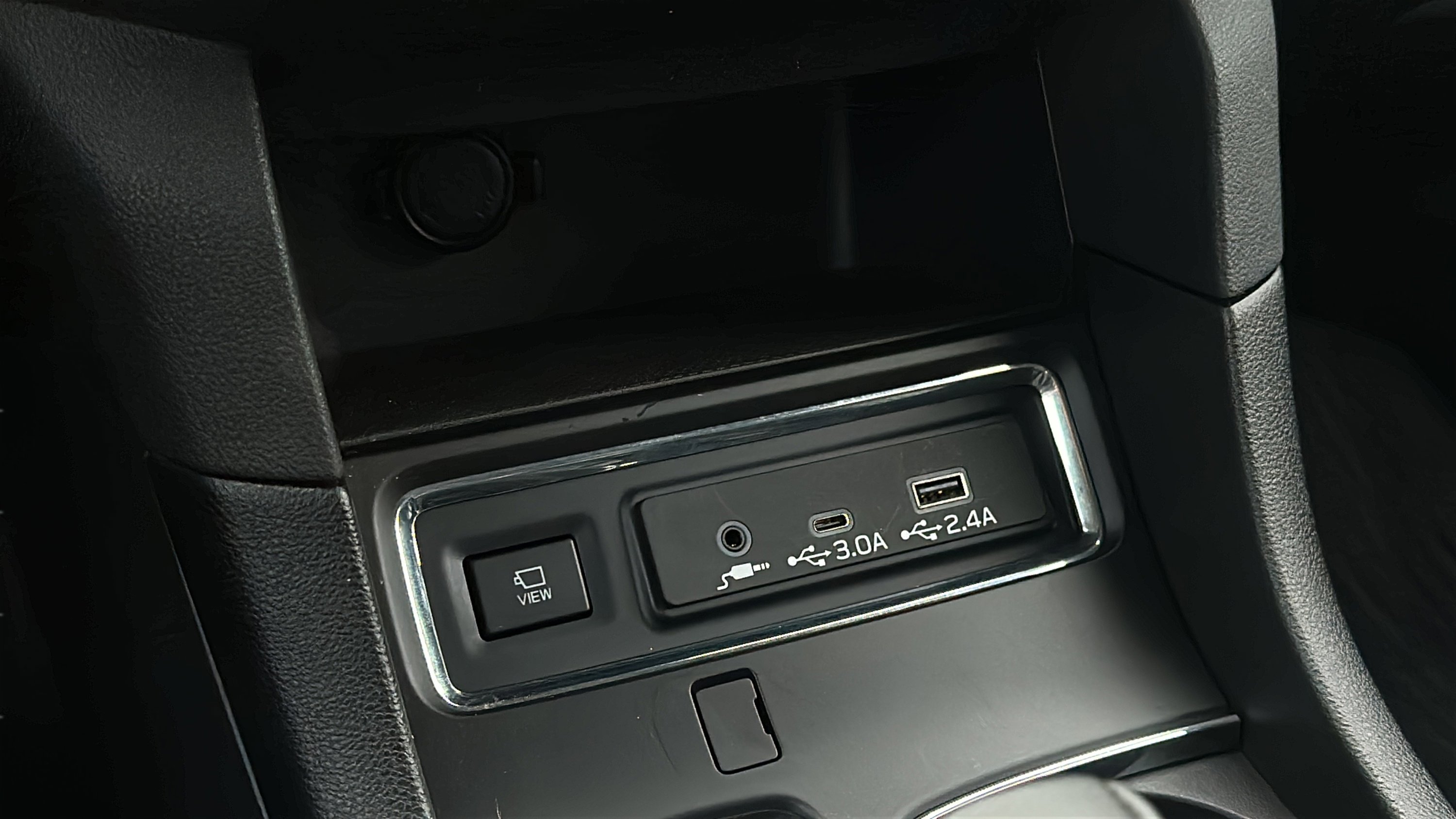 Certified 2025 Subaru Ascent Bronze Edition image 20