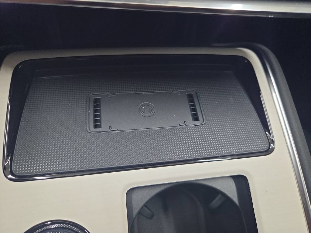 New 2026 Volvo EX90 Ultra AWD/4WD image 30