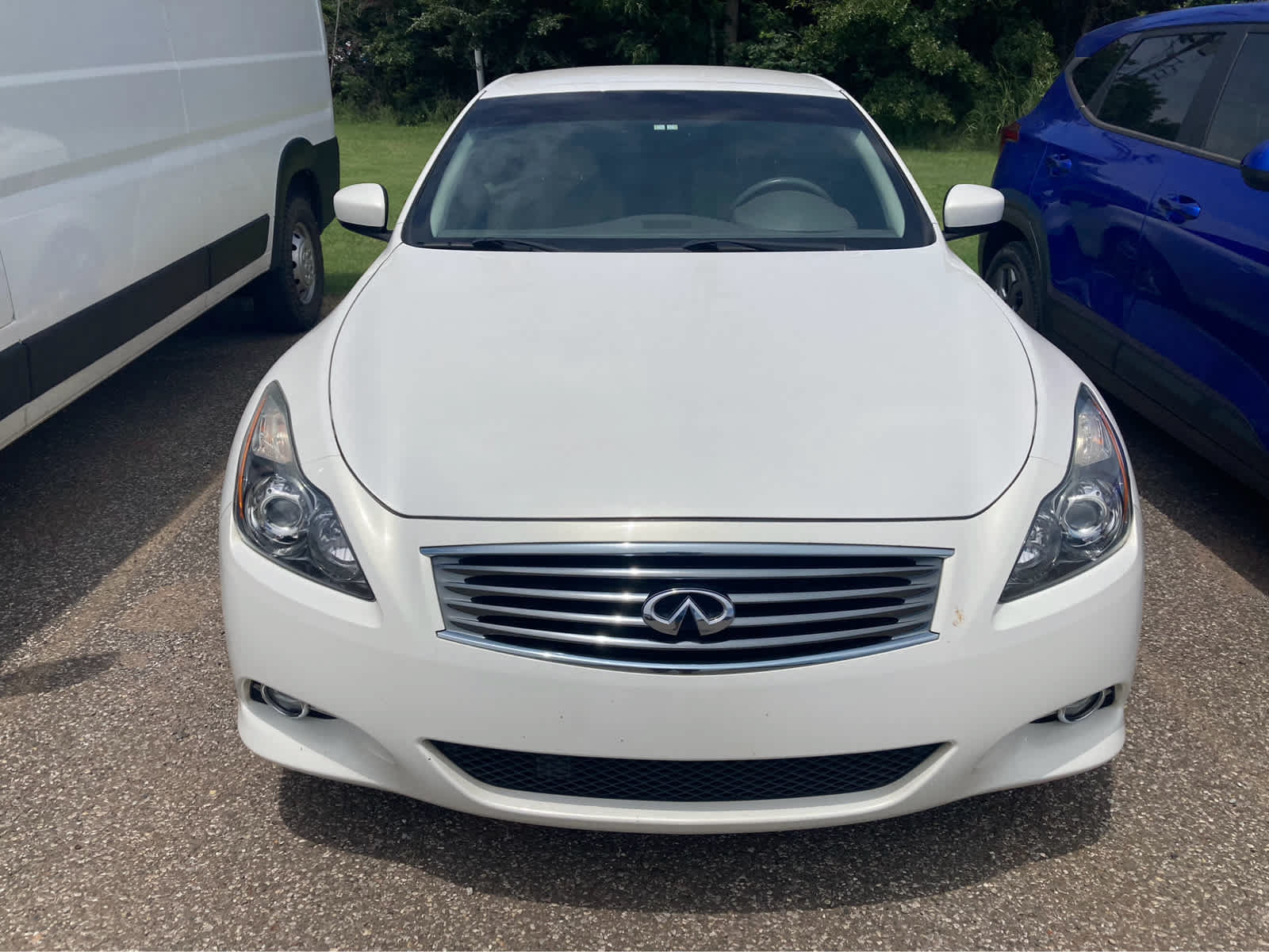 Used 2014 INFINITI Q60 Convertible w/ Premium Package RWD image 12
