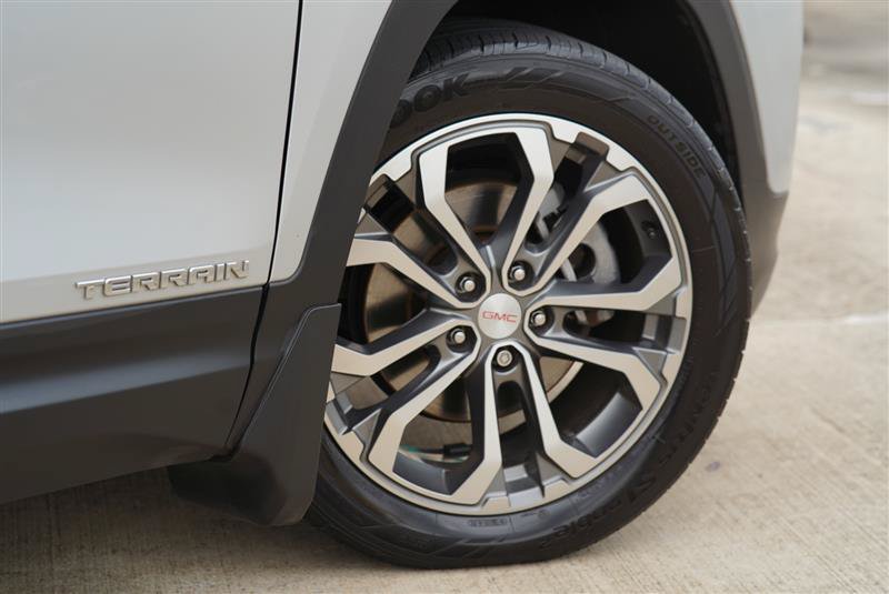 Used 2019 GMC Terrain SLT w/ Preferred Package FWD image 19