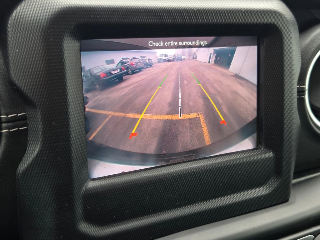 Used 2021 Jeep Wrangler Unlimited Sahara w/ Dual Top Group image 3