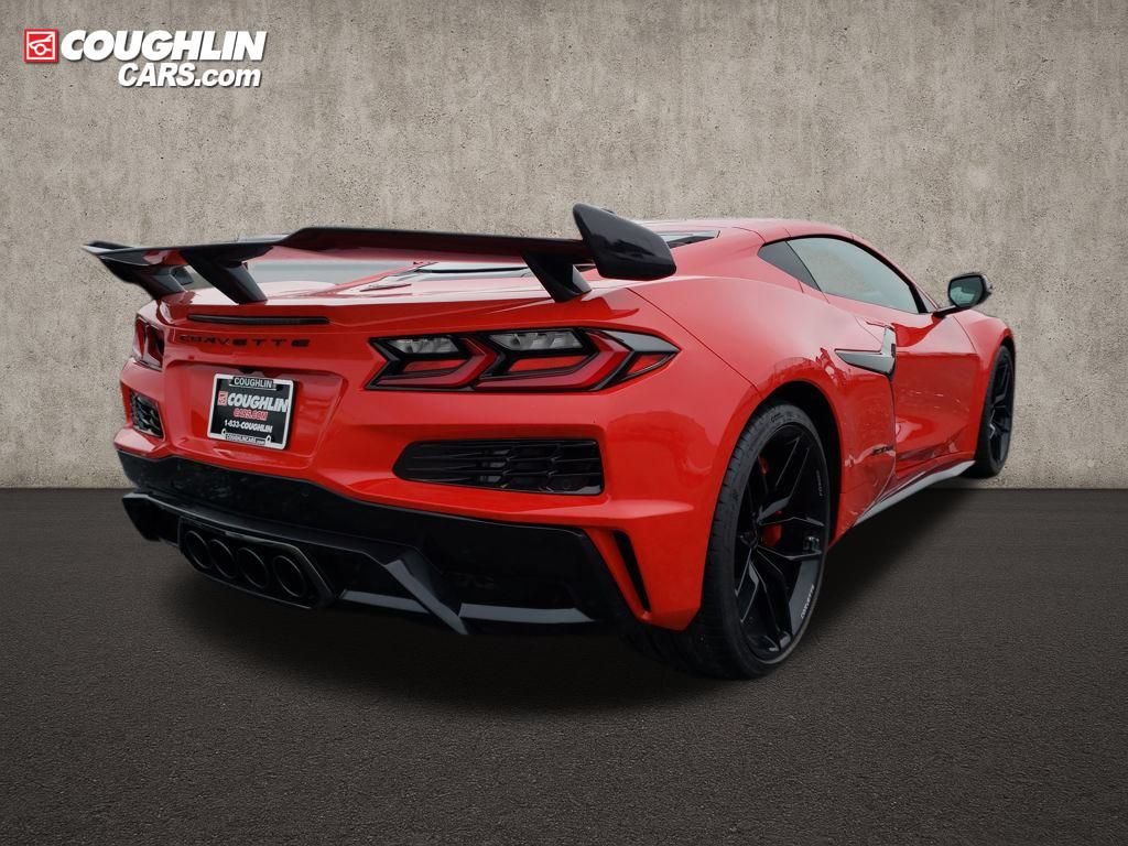 New 2026 Chevrolet Corvette Z06 w/ Stealth Interior Trim Package RWD image 5