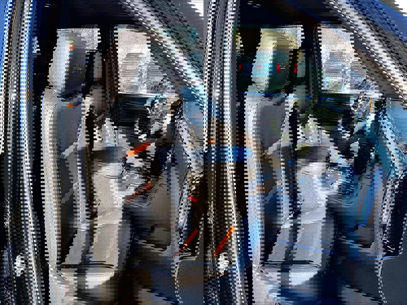 Used 2023 GMC Sierra 1500 AT4 w/ Technology Package image 11