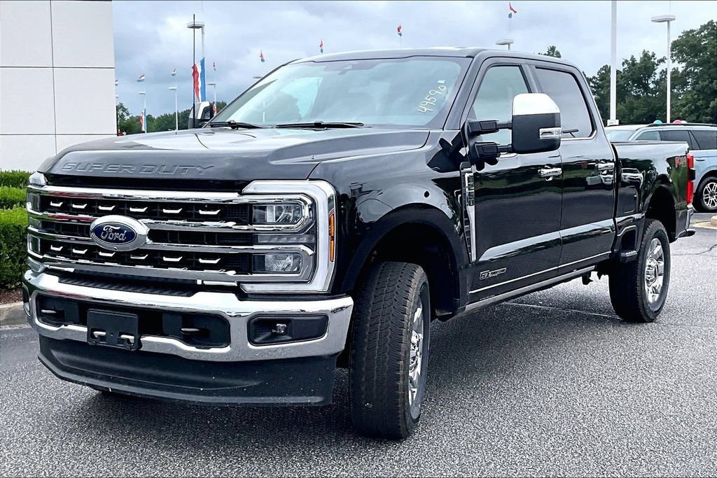 New 2026 Ford F250 Lariat w/ Chrome Package AWD/4WD image 2