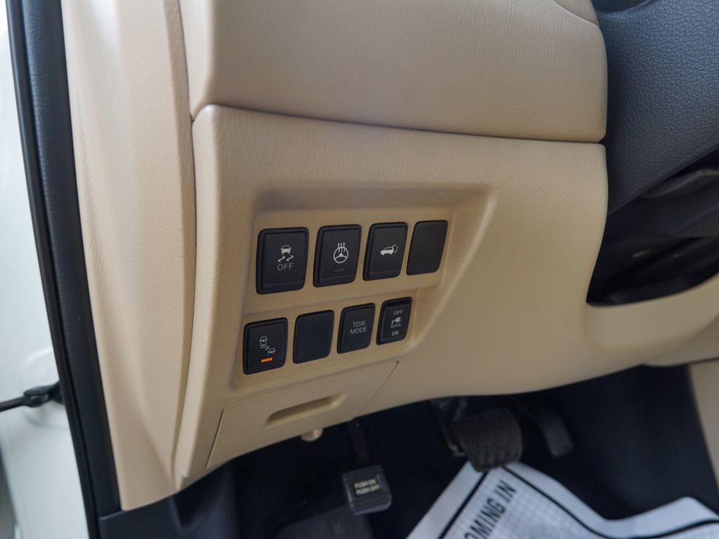 Used 2019 Nissan Pathfinder SL image 22