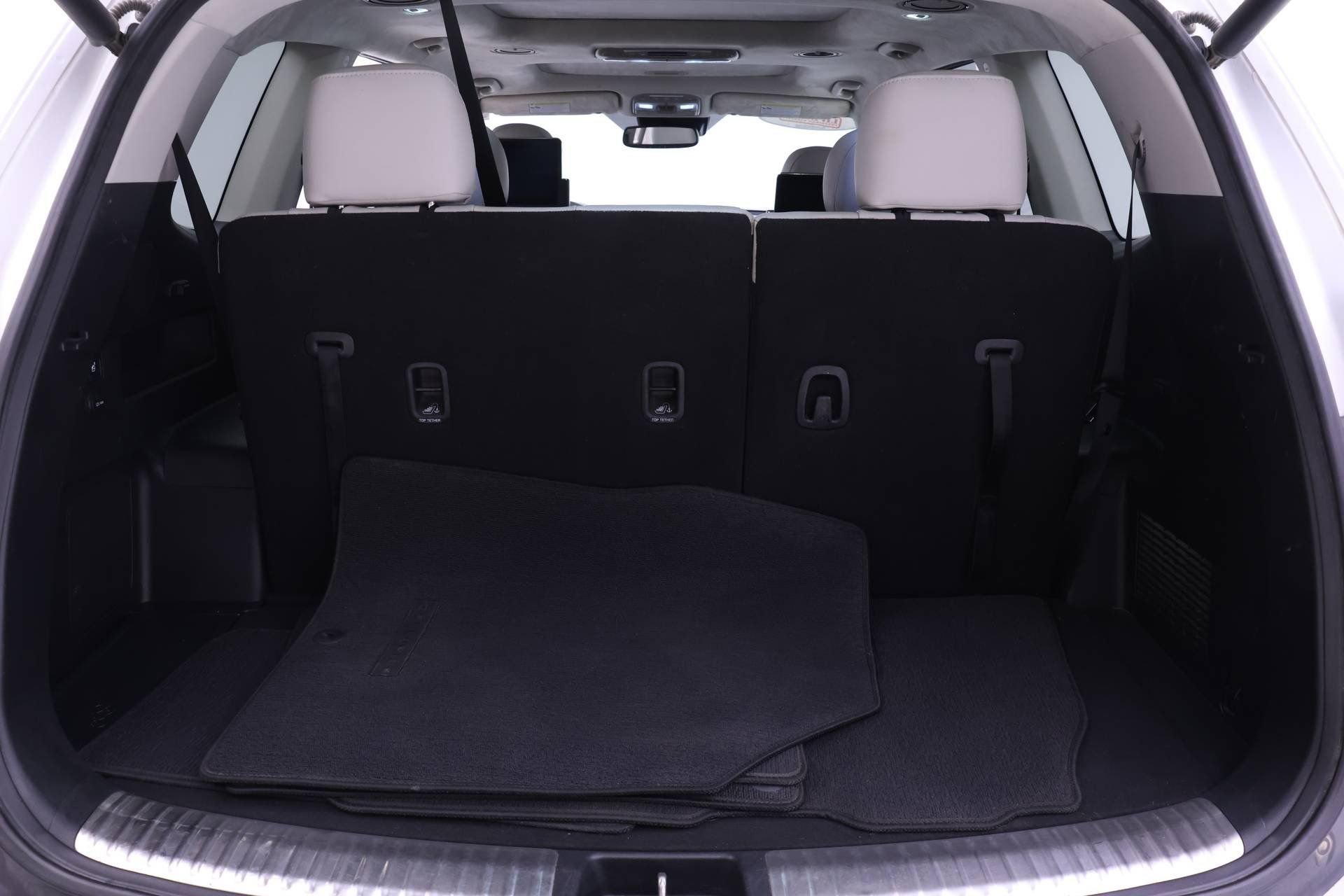 Used 2022 Kia Telluride SX w/ SX Prestige Package image 14