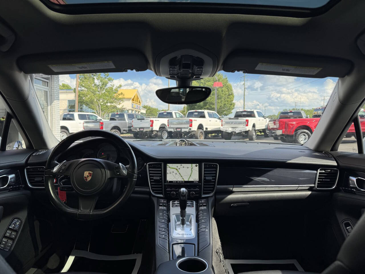 Used 2015 Porsche Panamera S RWD image 19