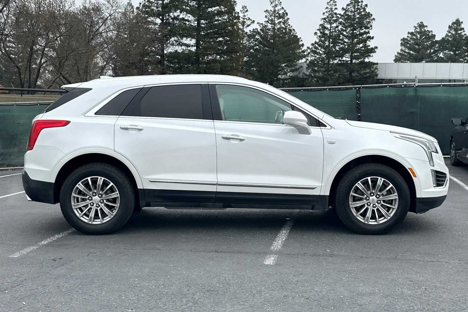 Used 2018 Cadillac XT5 Luxury w/ Driver Awareness Package image 8