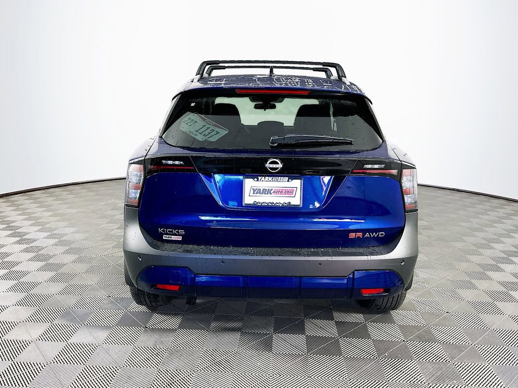 New 2026 Nissan Kicks SR w/ SR Premium Package image 9
