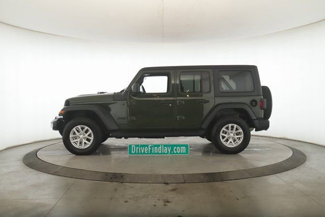 Used 2023 Jeep Wrangler Sport S image 9