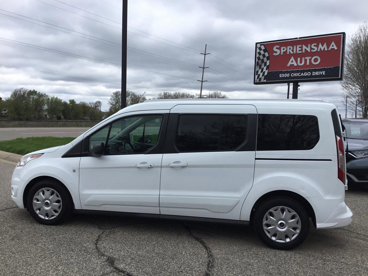 Used 2018 Ford Transit Connect XLT FWD image 10