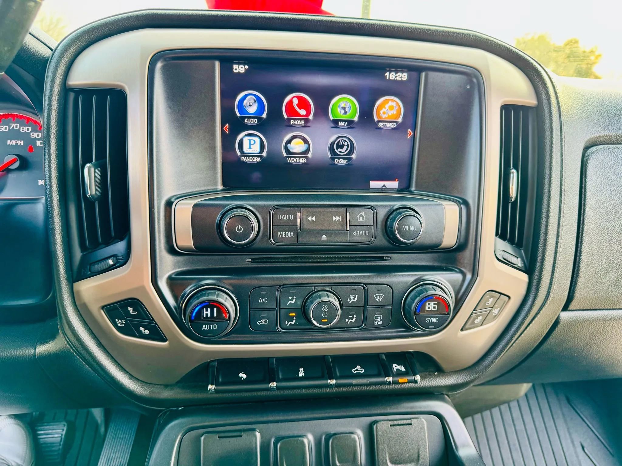 Used 2014 GMC Sierra 1500 Denali image 30