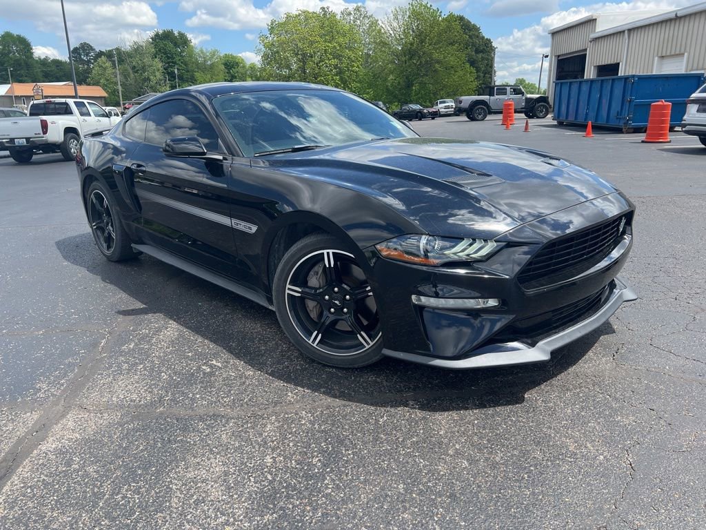 Used 2019 Ford Mustang GT Premium w/ Equipment Group 401A RWD image 1