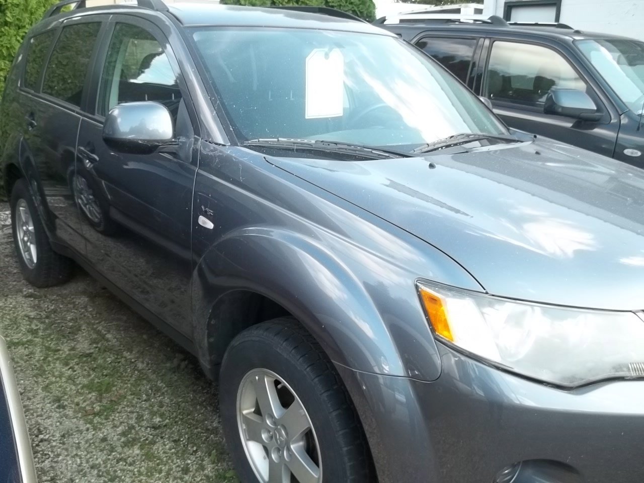 Used 2008 Mitsubishi Outlander LS image 2