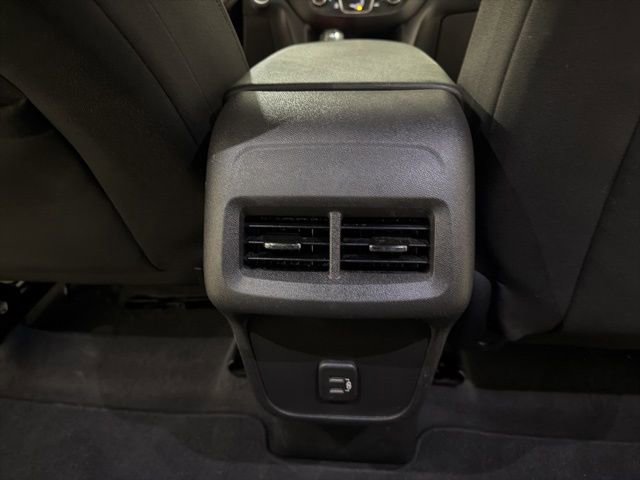 Used 2020 Chevrolet Equinox LT image 24