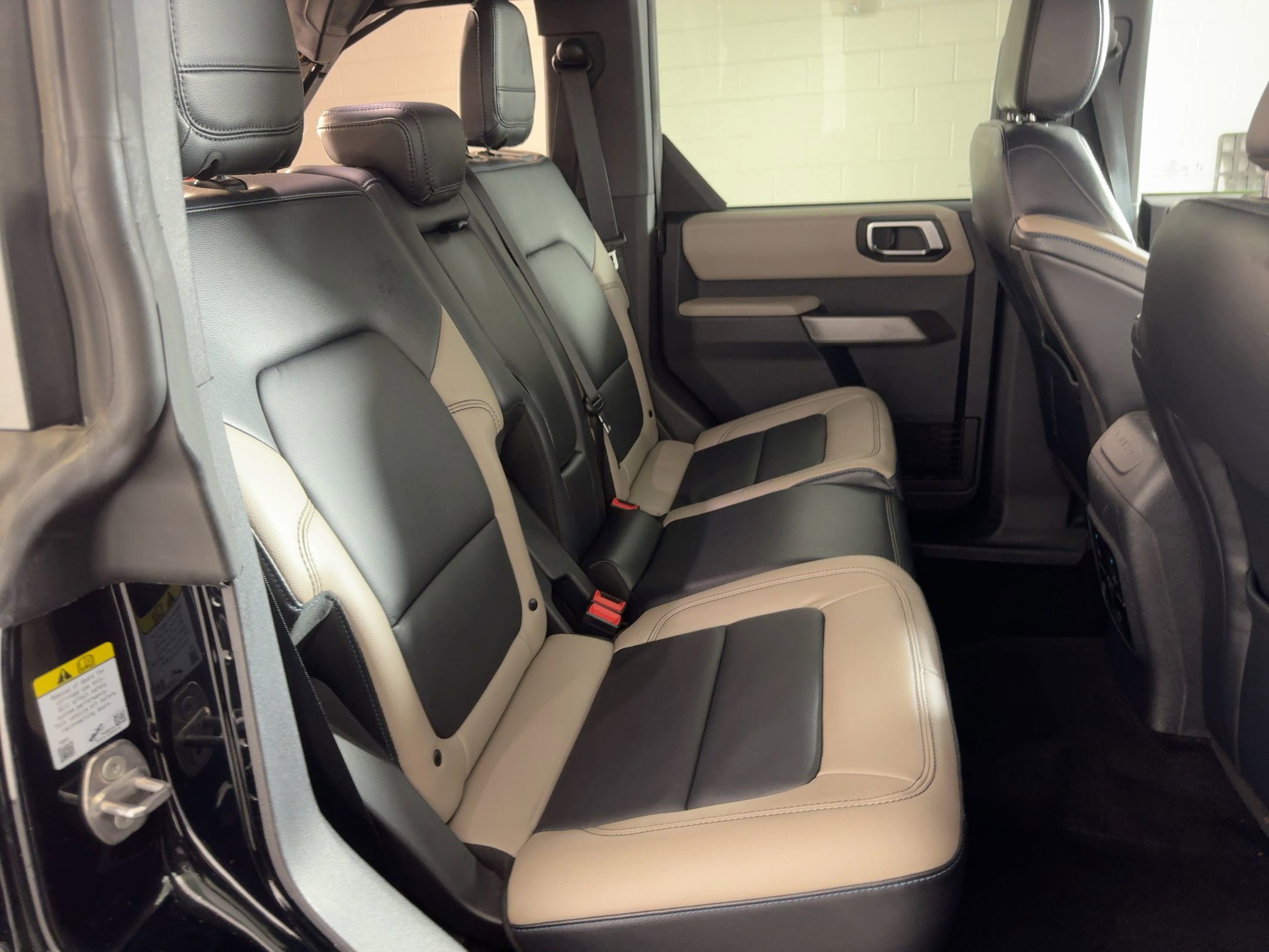 Used 2022 Ford Bronco Wildtrak image 27