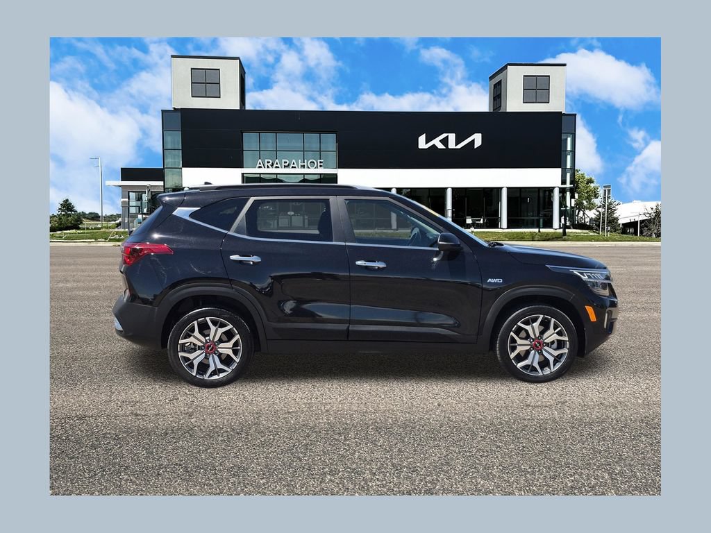 Used 2023 Kia Seltos SX