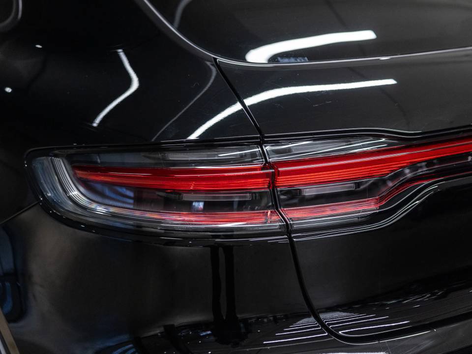 Certified 2026 Porsche Macan AWD/4WD image 20