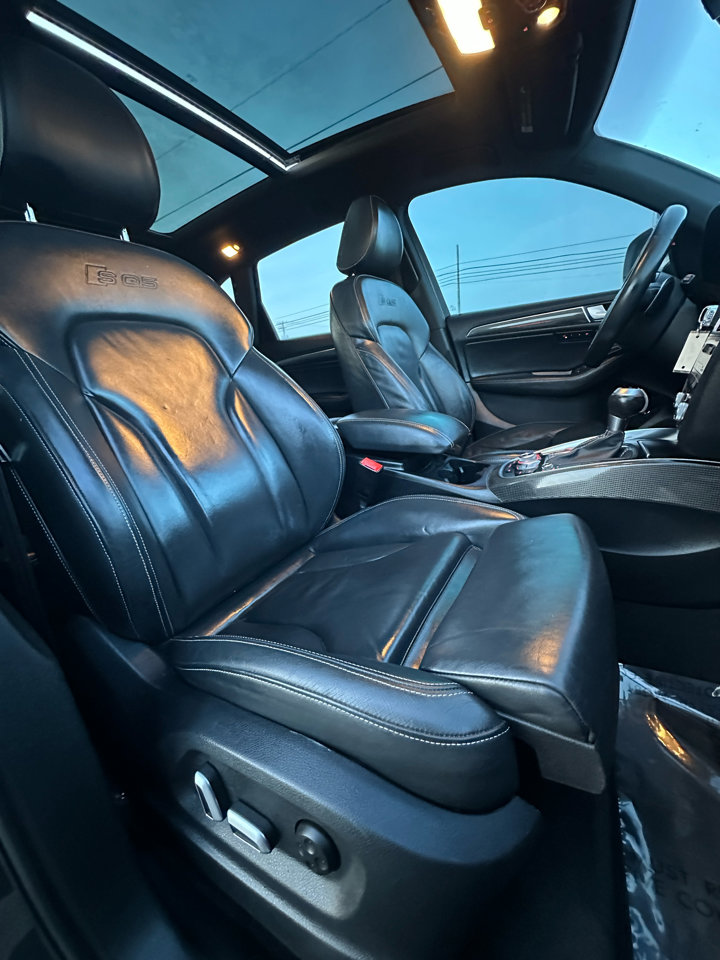Used 2015 Audi SQ5 Premium Plus w/ Technology Package image 56