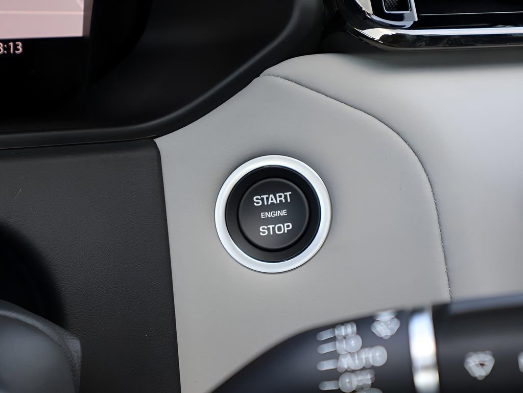 New 2026 Land Rover Range Rover Velar Dynamic SE image 27