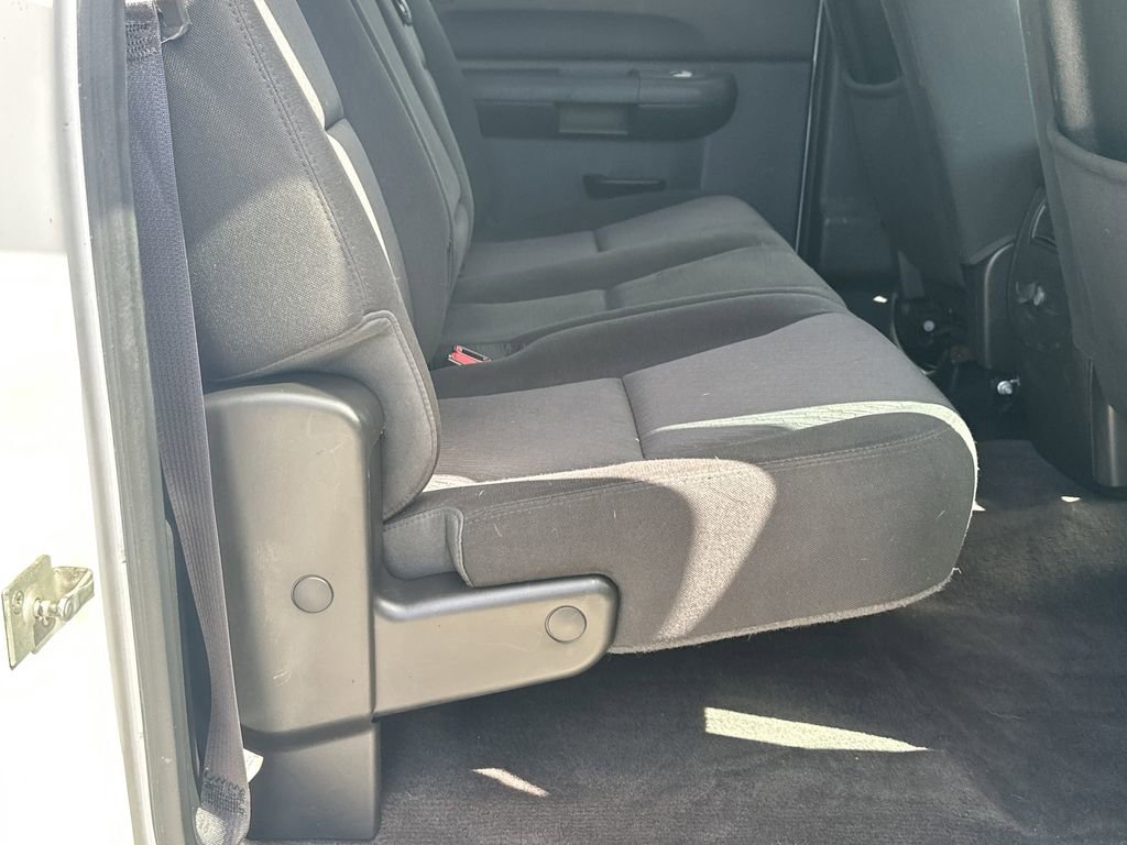 Used 2014 Chevrolet Silverado 2500 LT image 16